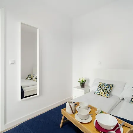 Nowoczesny Apartament Dla 2 Doroslych I 2 Dzieci Parking By Renters * Poznań