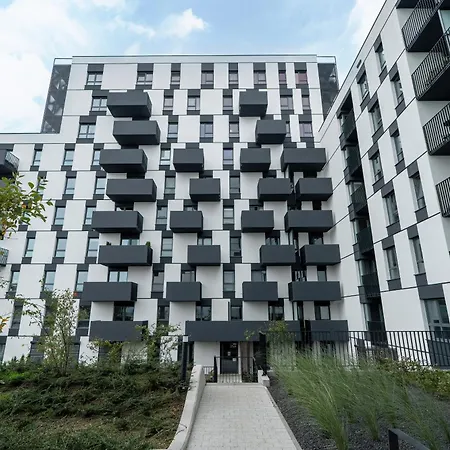Nowoczesny Dla 2 Doroslych I 2 Dzieci Parking By Renters Apartment Posen