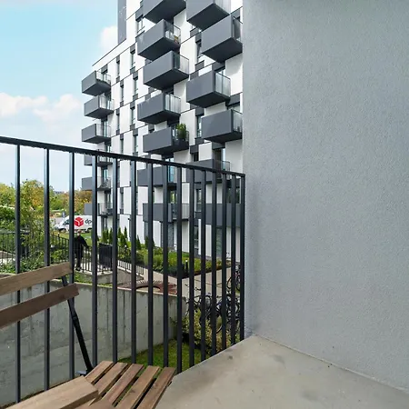 Apartment Nowoczesny Dla 2 Doroslych I 2 Dzieci Parking By Renters