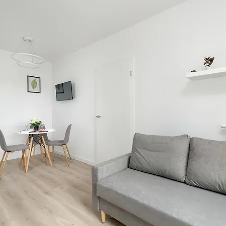 Apartament Nowoczesny Apartament Dla 2 Doroslych I 2 Dzieci Parking By Renters Poznań